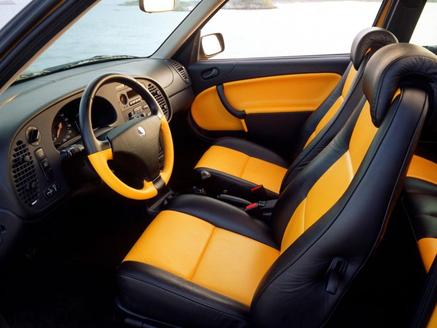  Saab 9-3 Viggen Coupe 1999 года  (фото 2 из 7)
